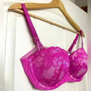 Women’s Victoria Secret Very Sexy Rose Pink Lace Bow Detail Push-up Bra 34D